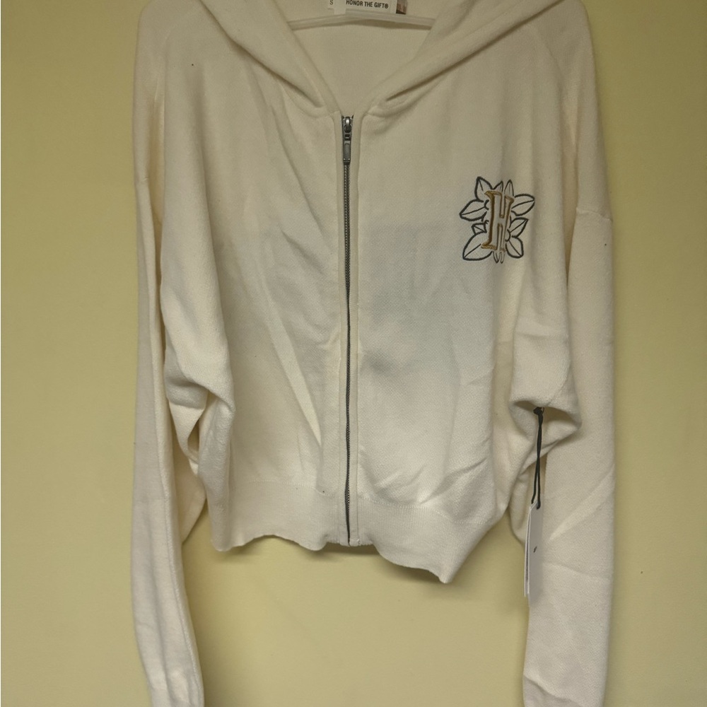Elegant Cream Zip-Up Hoodie size S minimalist cozy modern neutral functional